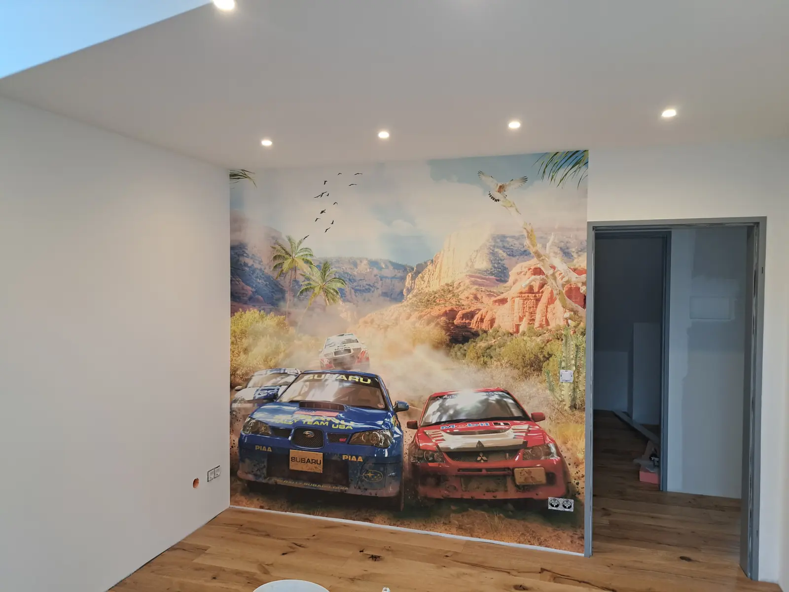 Fertige Fototapete mit Rallye-Autos in der Wüste